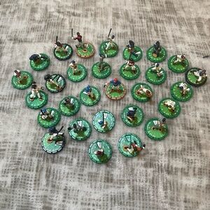 Lot Of 29 Regular Season MLB Wizkids SportsClix Miniature Baseball Figures 2005